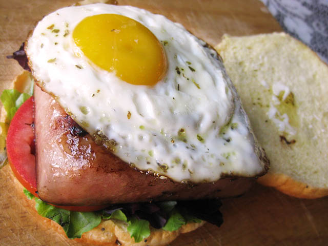 01 Spam Burger with Egg