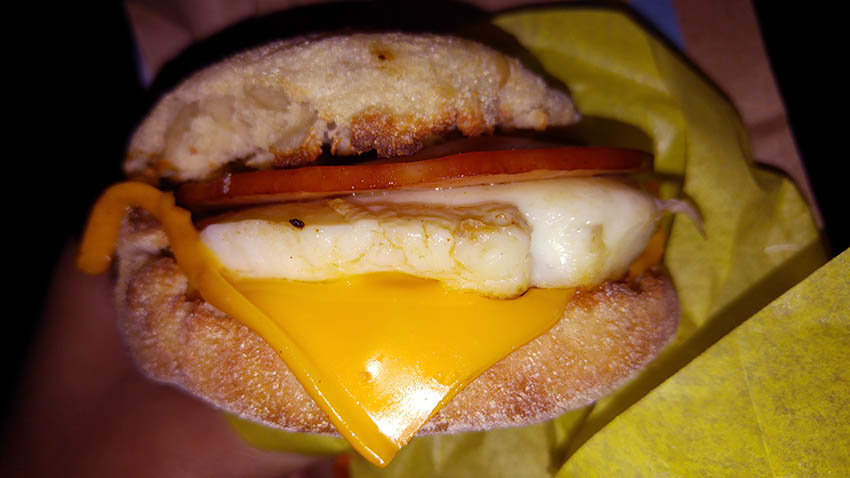 Egg McMuffin All Day Breakfast McDonald's